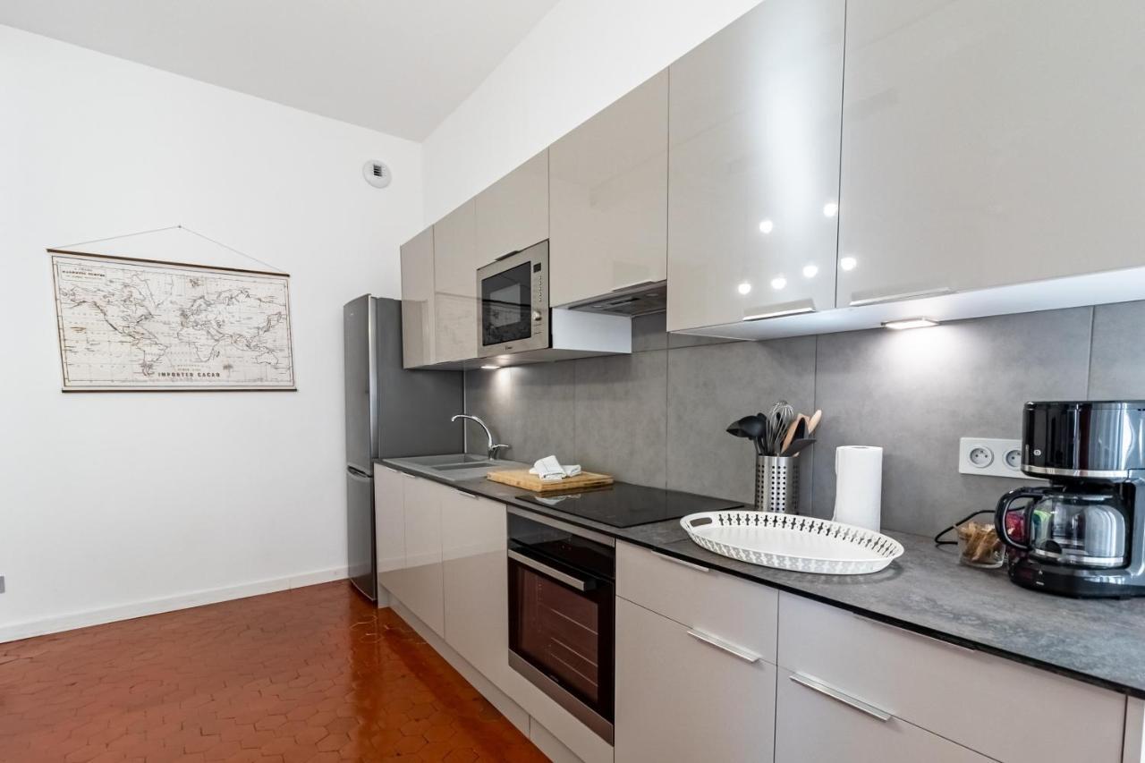 Le Priviliane - Bel Et Grand Appartement Idealement Situe Marseille Exteriör bild