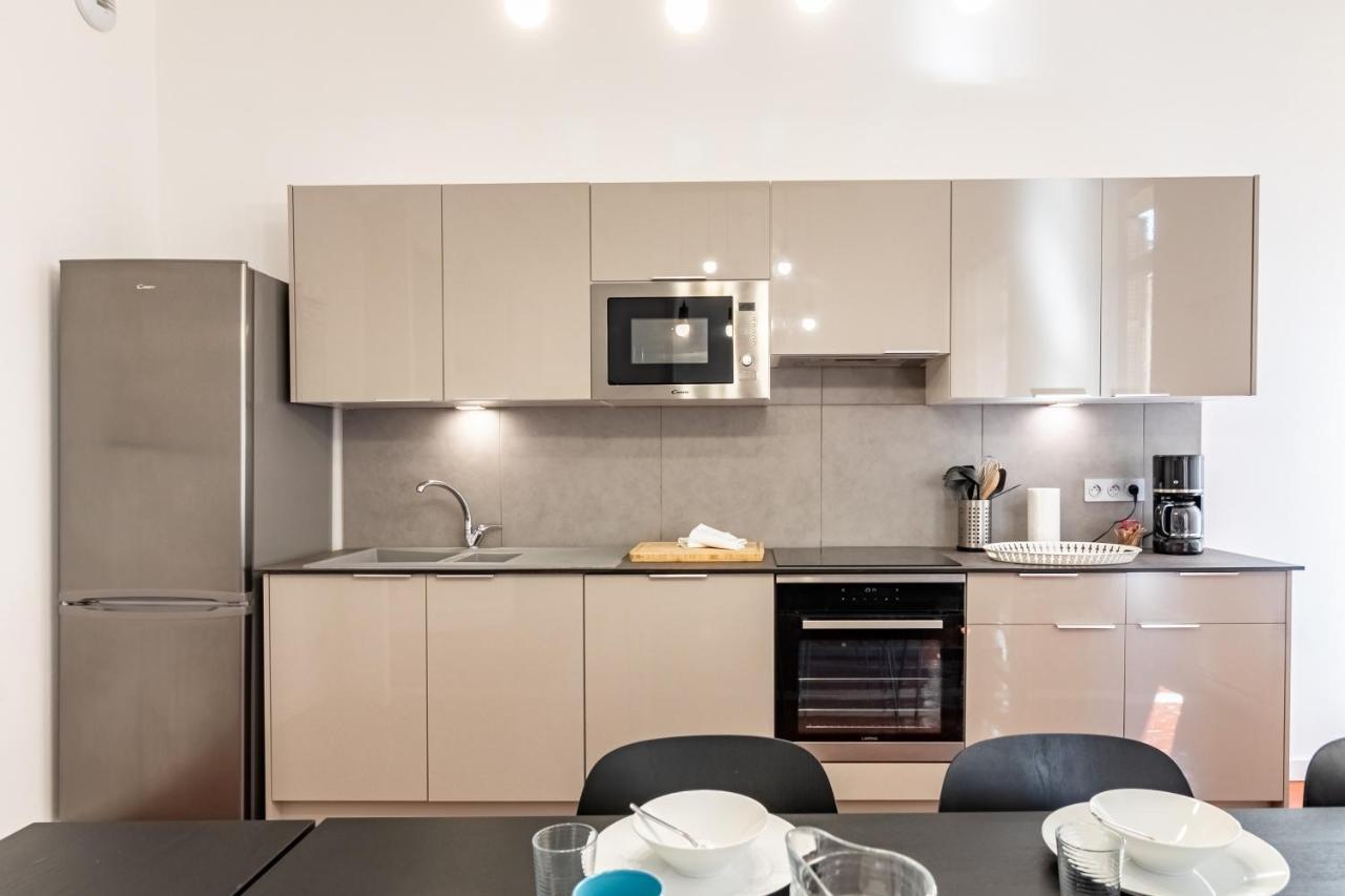 Le Priviliane - Bel Et Grand Appartement Idealement Situe Marseille Exteriör bild